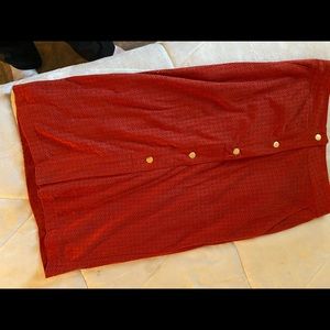 Casual wear skirt. Brick color